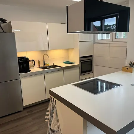 Tolle Helle & Ruhige 125 Qm Whg. Naehe Zentrum I-o Apartmán