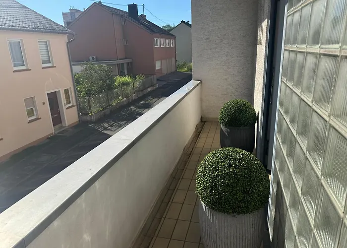 Tolle Helle & Ruhige 125 Qm Whg. Naehe Zentrum I-o Apartamento Idar-Oberstein